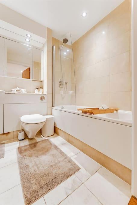 Spacious 1 Bedroom Apt Near Marble Arch Apartamento